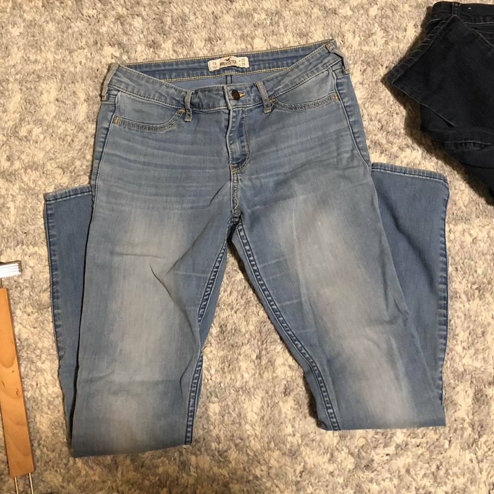 Hollister light wash mid rise jegging